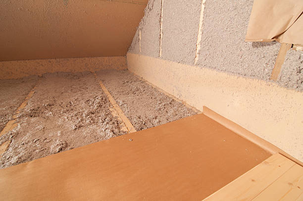 Best Spray Foam Insulation in Port Edwards, WI